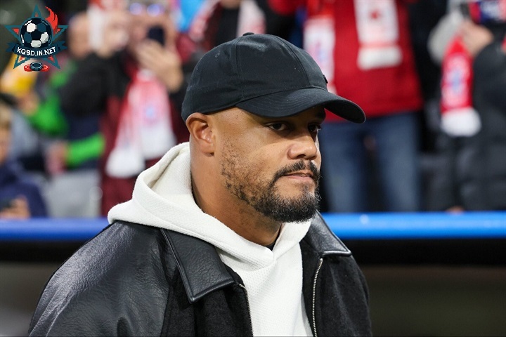 HLV Vincent Kompany vẫn chưa thể trở lại
